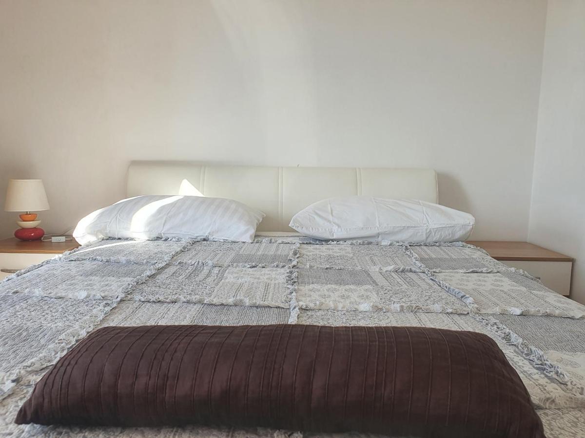 Cozy Two-bedroom Apartament Zadar