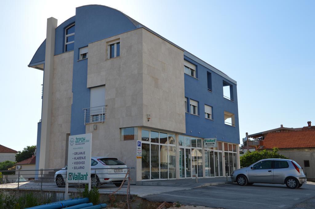 Cozy Two-bedroom Apartament Zadar